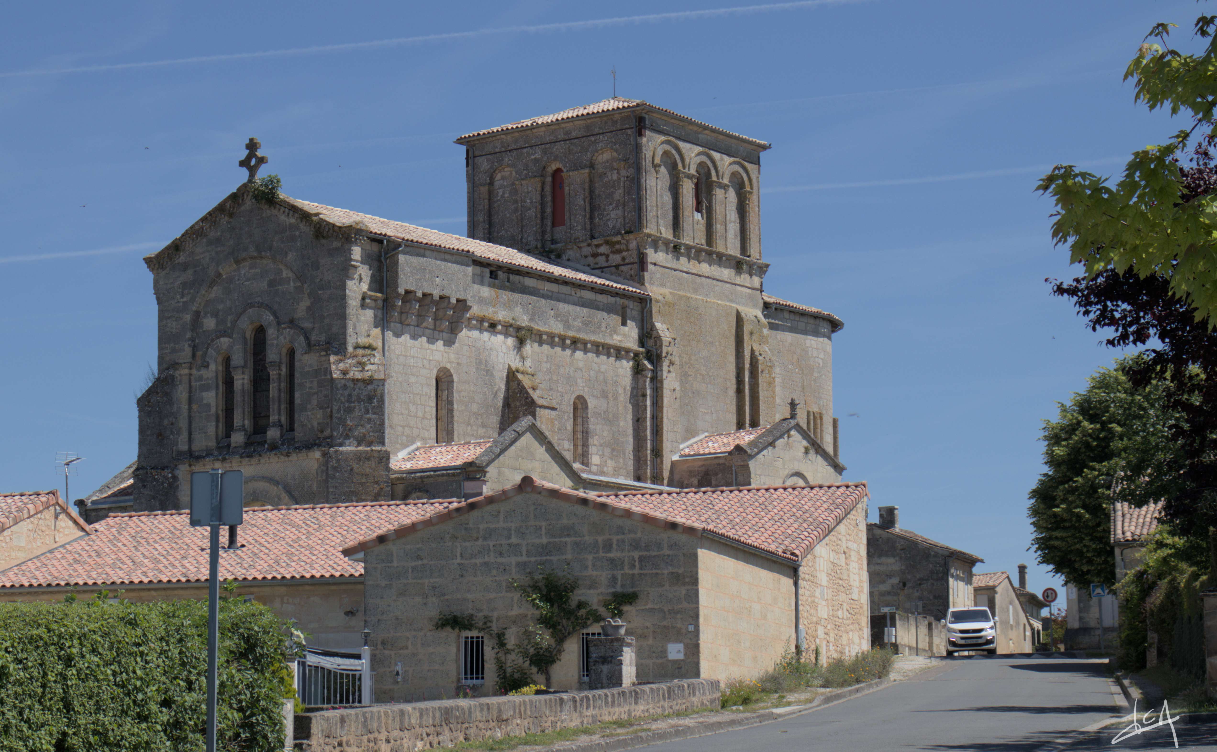 Photo 6